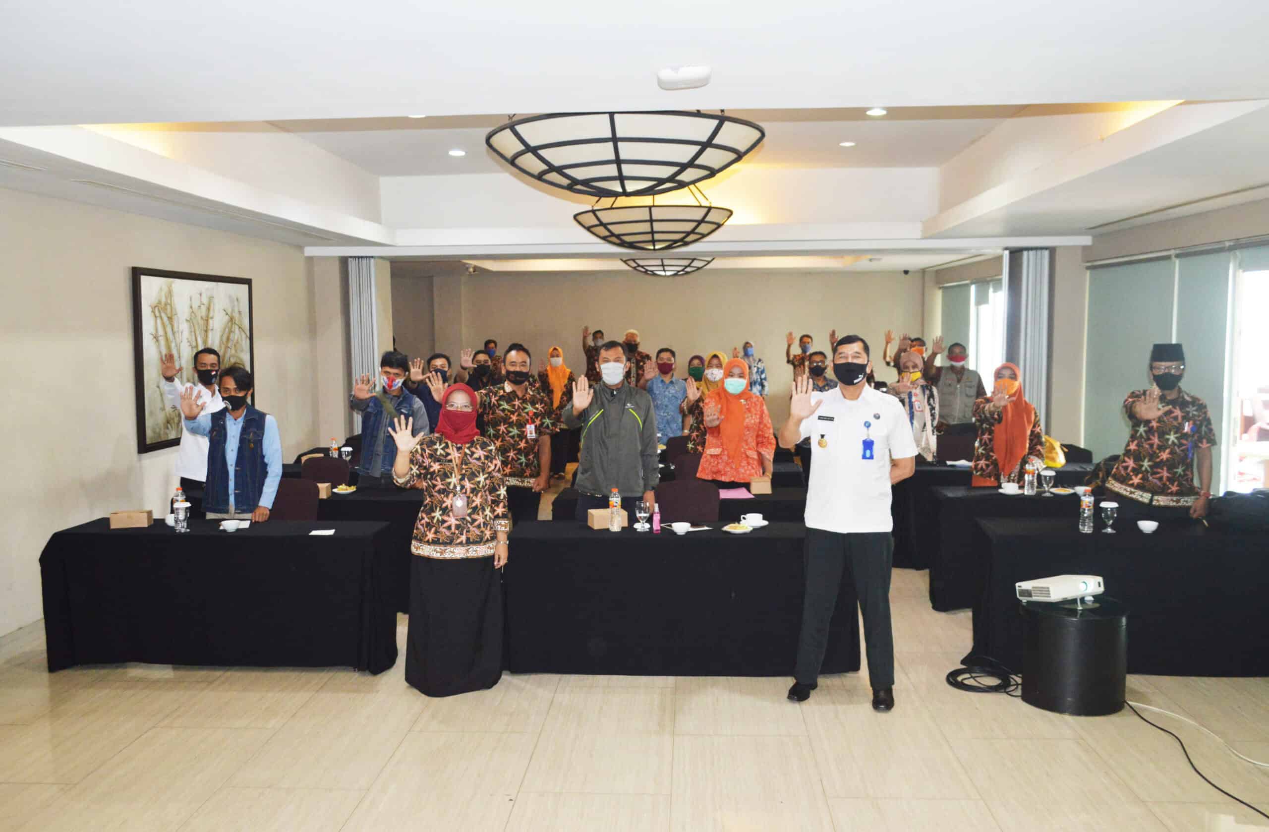 Menstimulasi Peran Serta Masyarakat dalam P4GN Menstimulasi Peran Serta Masyarakat dalam P4GN