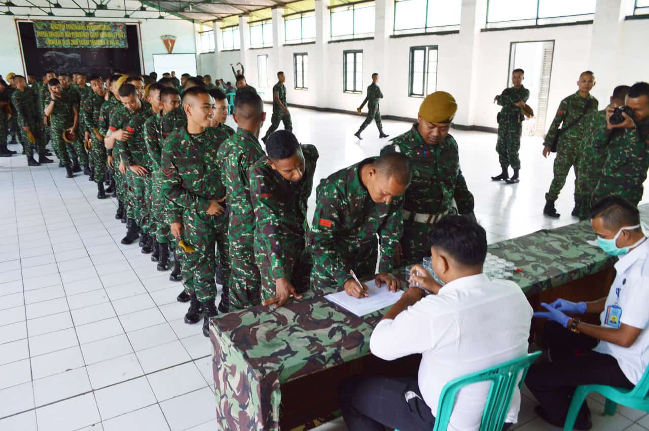 Cegah Narkoba di Lingkungan TNI,Yonarmed 4/105 GS Kota Cimahi Melakukan Kegiatan Sosialisasi P4GN dan Test Urine Cegah Narkoba di Lingkungan TNI,Yonarmed 4/105 GS Kota Cimahi Melakukan Kegiatan Sosialisasi P4GN dan Test Urine